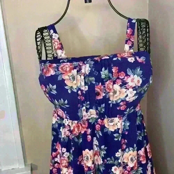 Band of Gypsies Mixed Print Floral Maxi Dress - Picture 3 of 5